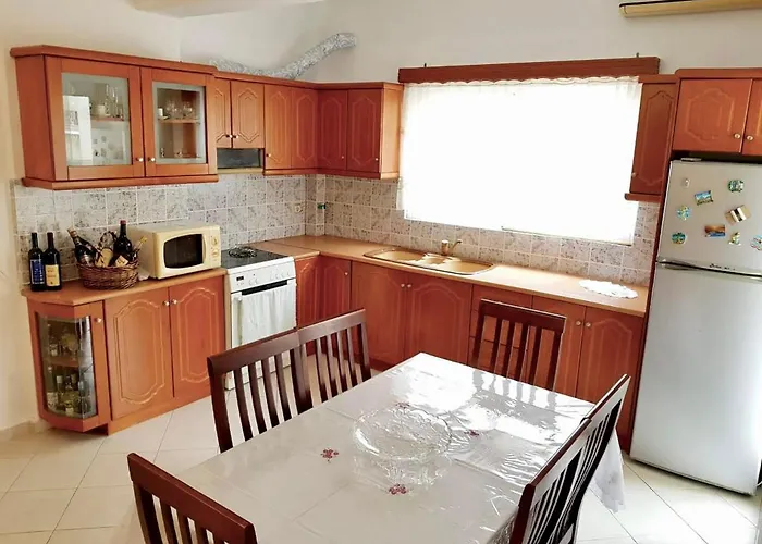 Veli Apartment Sarande